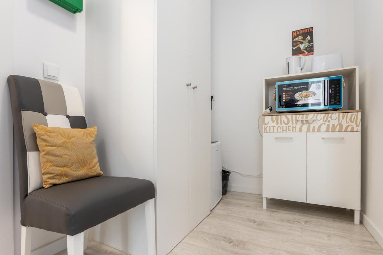 Lilac Homestay 세투발 외부 사진